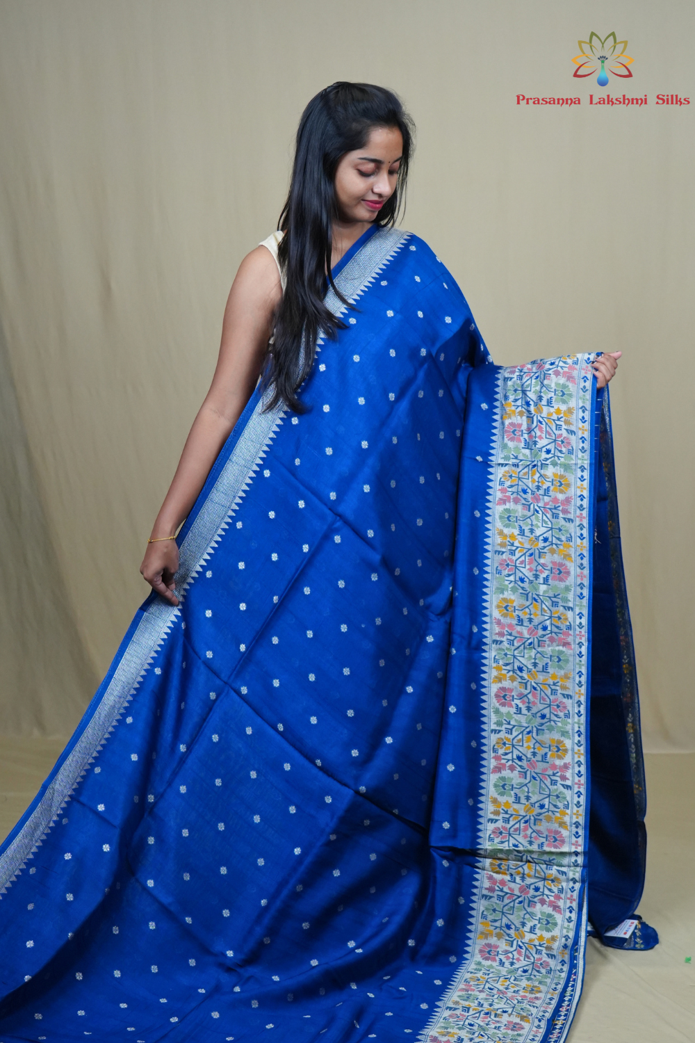 Traditional Tussar Georgette saree suitable for weddings and festive occasions with zari work.
