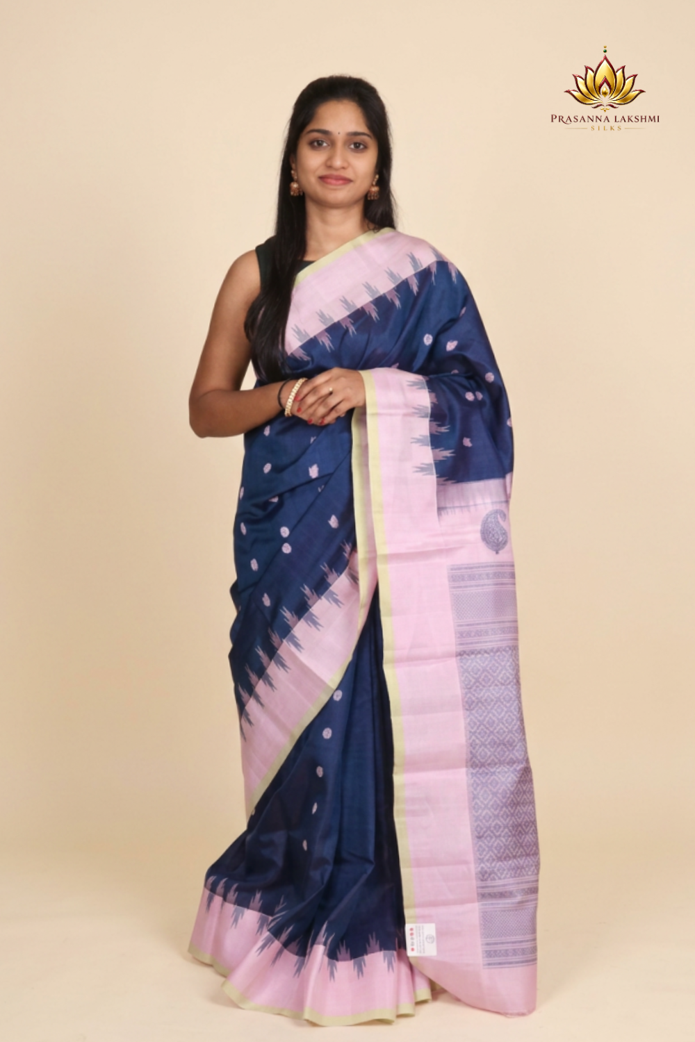 Handloom Peacock Blue Gadwal Silk Saree