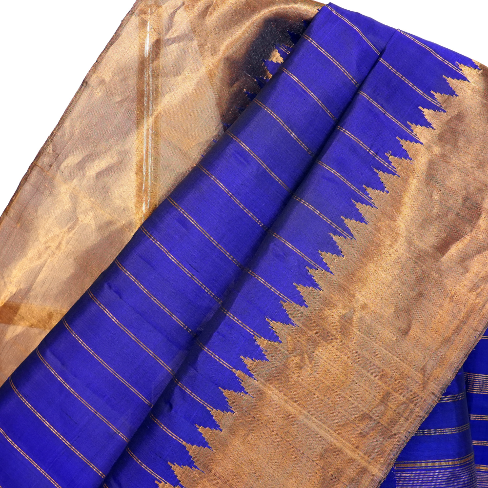 Elegant handloom Gadwal pure silk saree suitable for weddings and grand celebrations.