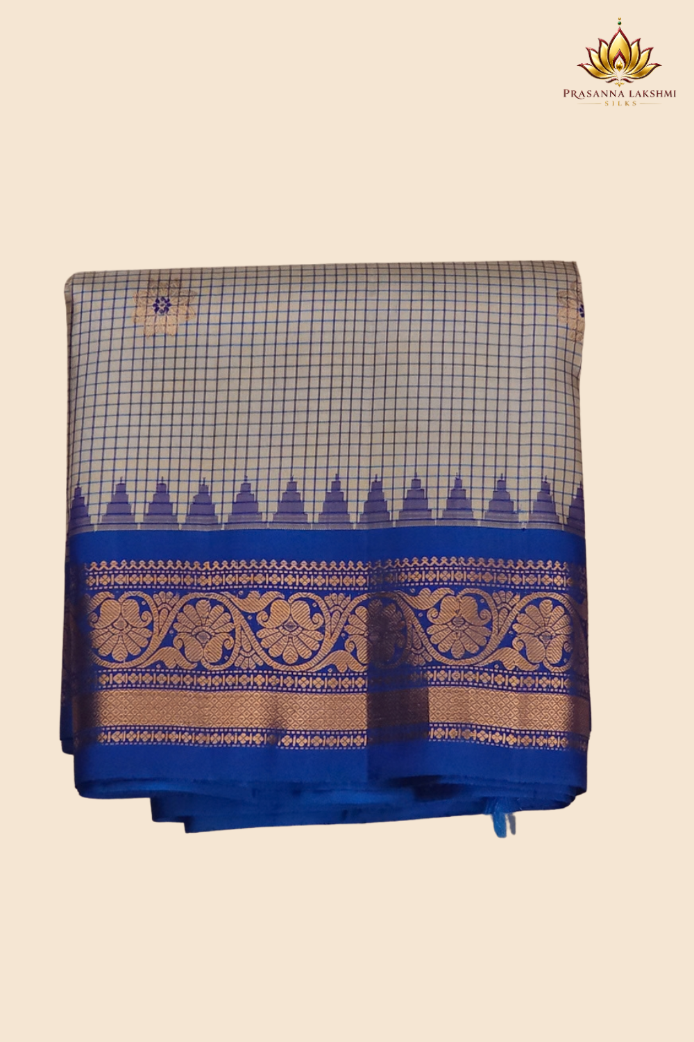 Elegant handloom Gadwal pure silk saree suitable for weddings and festive celebrations.