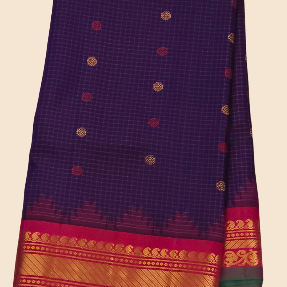 Elegant handloom Gadwal pure silk saree suitable for weddings and festive celebrations.