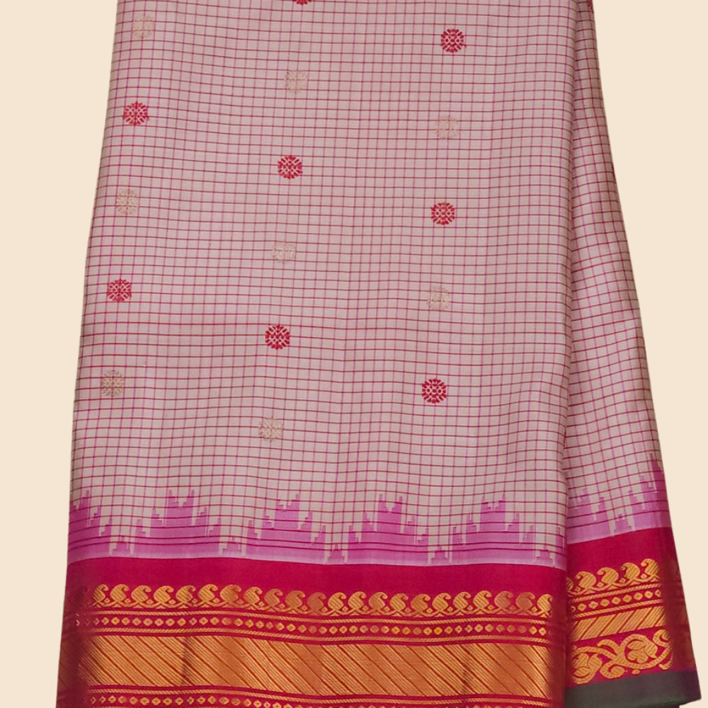 Elegant handloom Gadwal pure silk saree suitable for weddings and festive celebrations.