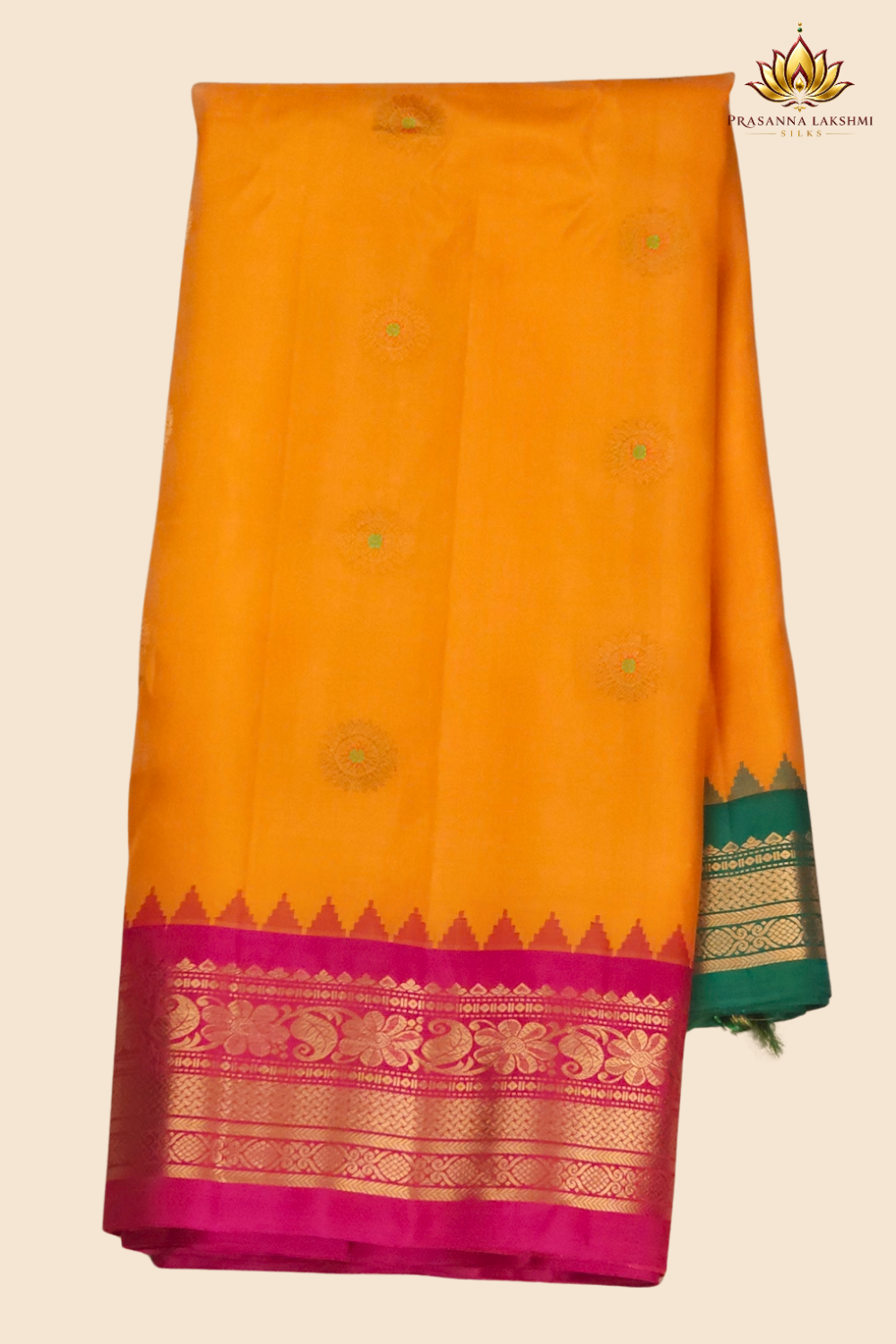 Gadwal pure silk saree paired with contrast blouse
