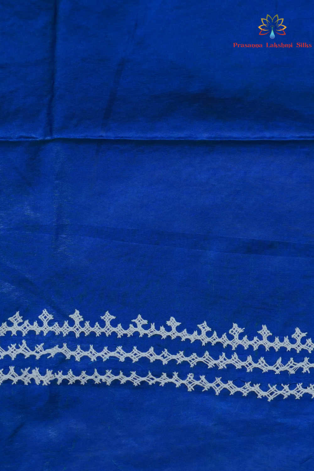 Elegant Semi Bangalore Silk Saree suitable for festive occasions with detailed Kutch embroidery.
