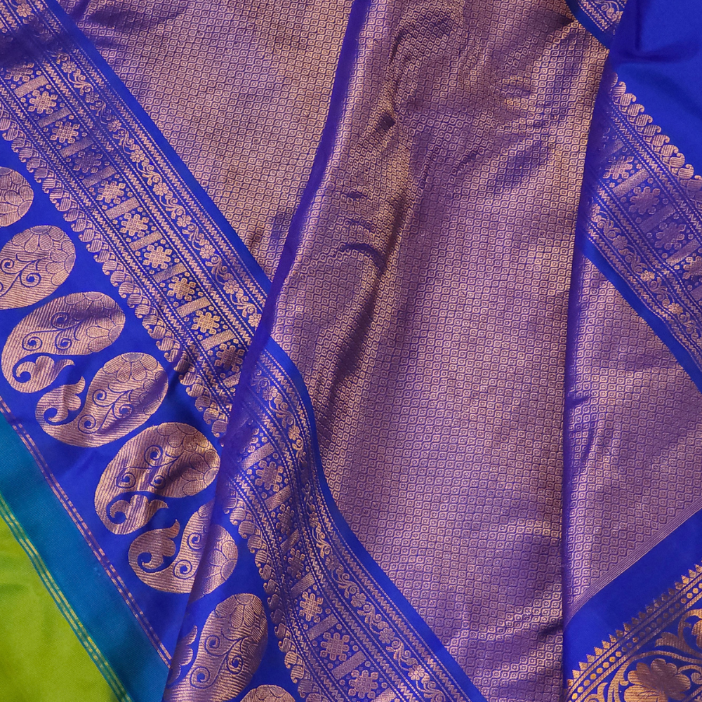 Gadwal pure silk saree paired with contrast blouse
