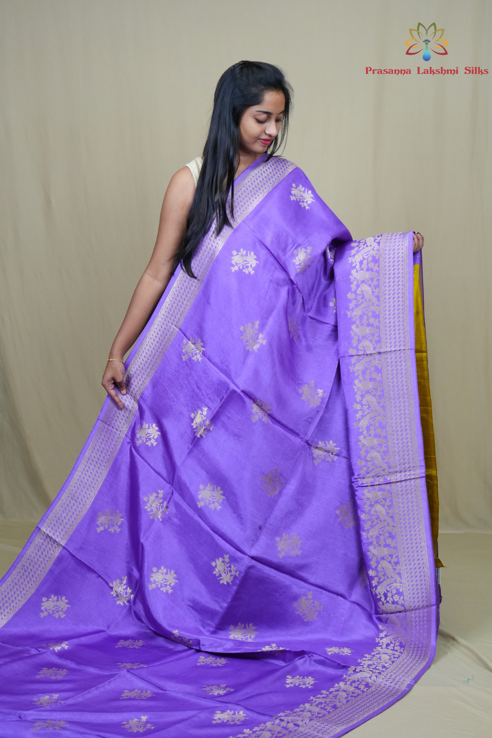 Elegant Banarasi Munga silk saree suitable for all occasions with intricate zari detailing.