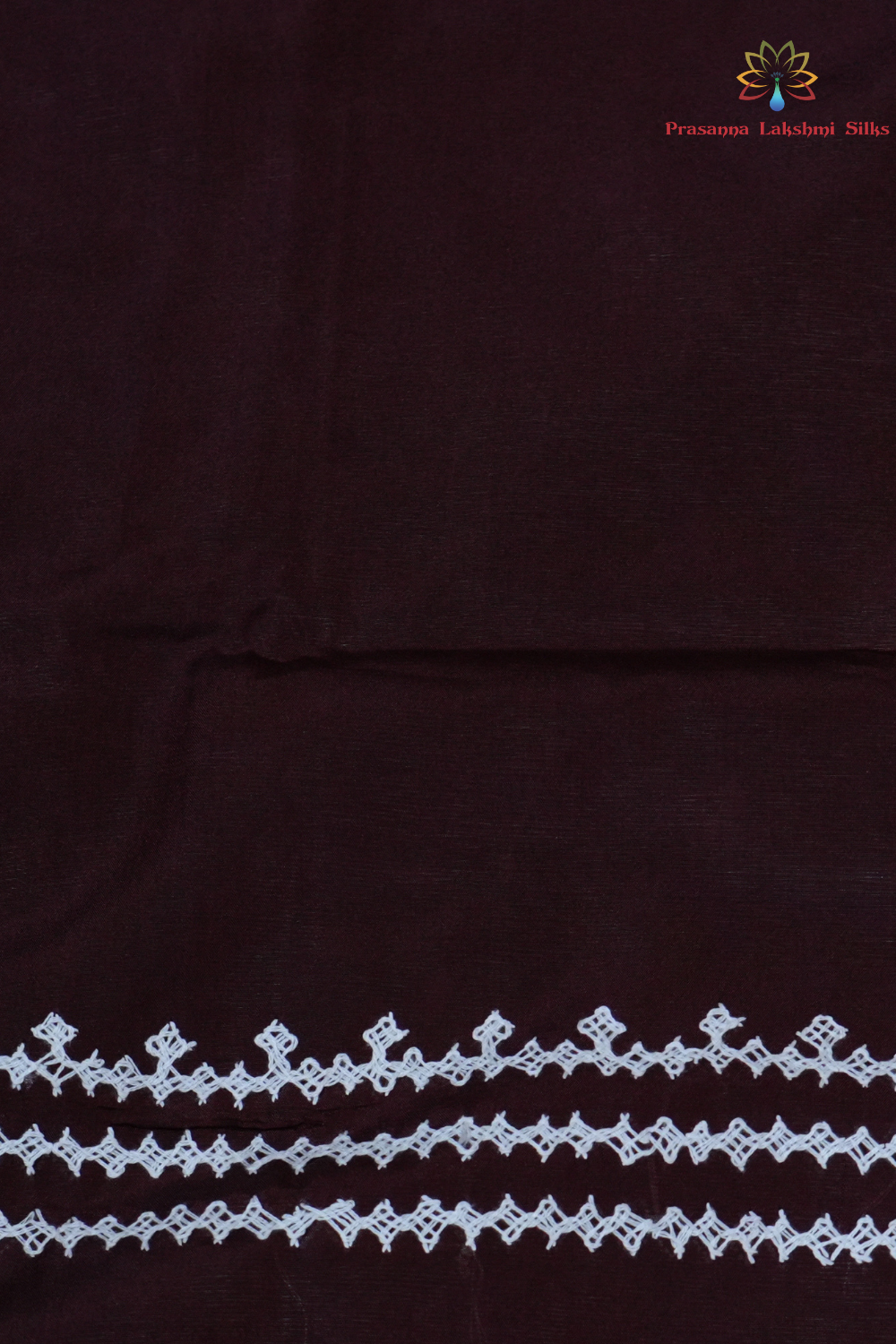 Elegant Semi Bangalore Silk Saree suitable for festive occasions with detailed Kutch embroidery.