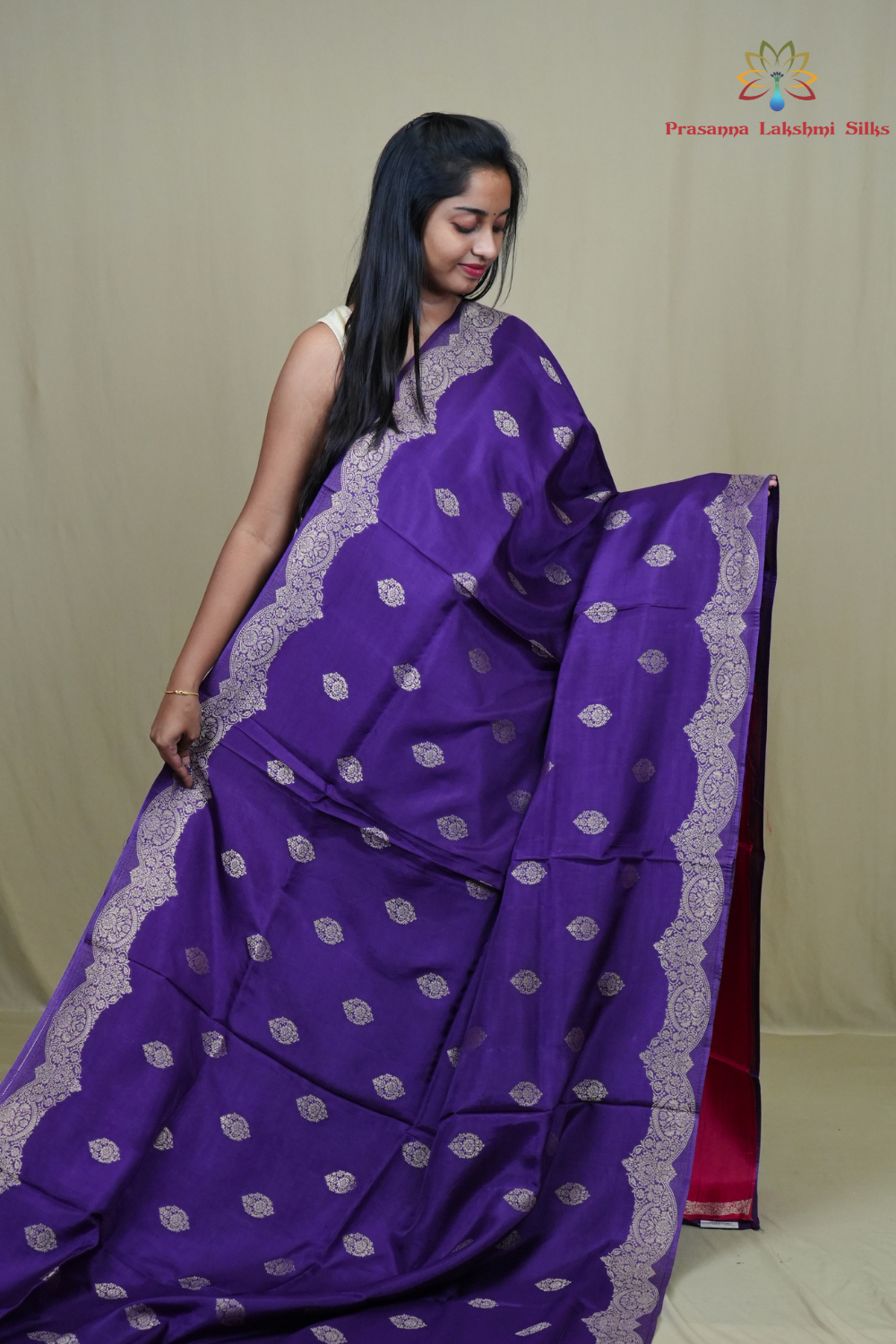 Elegant Banarasi Munga silk saree suitable for all occasions with intricate zari detailing.