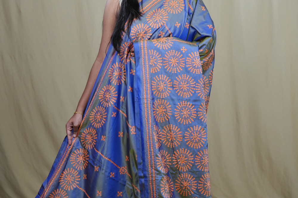 Elegant Semi Bangalore Silk Saree suitable for festive occasions with detailed Kutch embroidery.