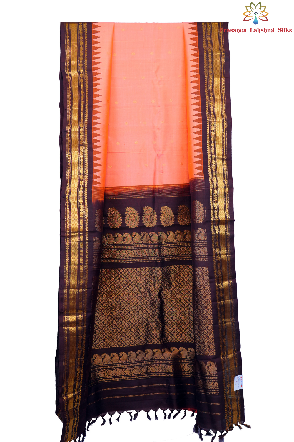 Elegant handloom Gadwal pure silk saree suitable for weddings and special occasions.