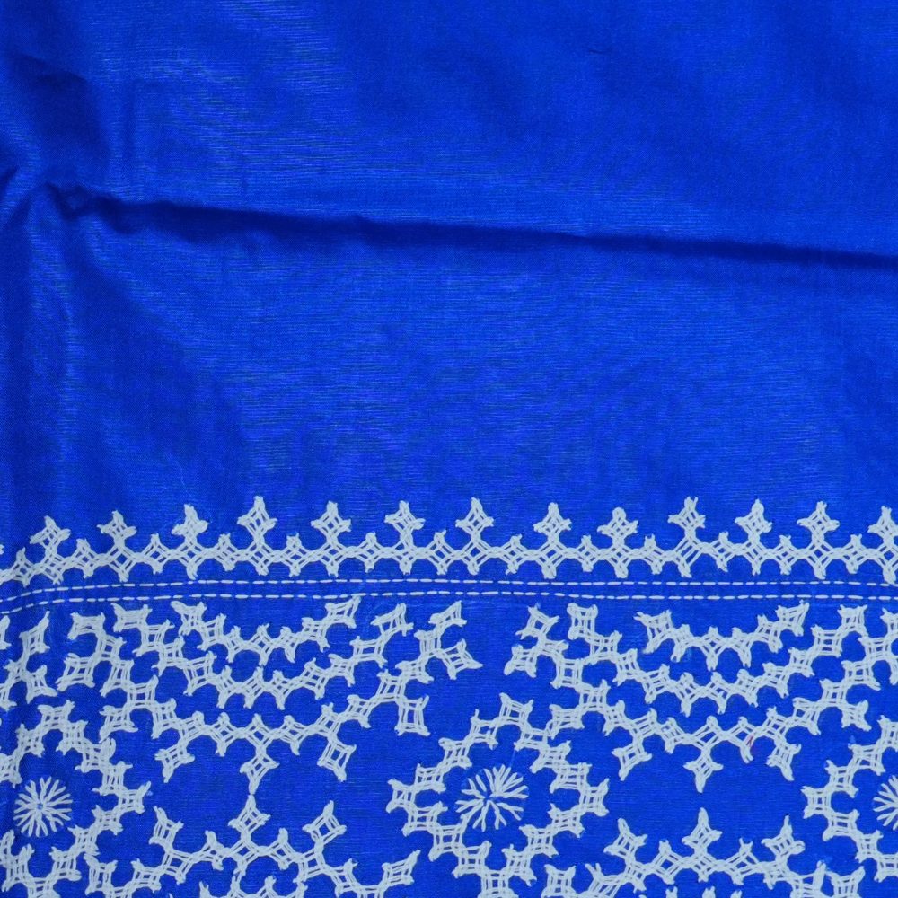 Elegant Semi Bangalore Silk Saree suitable for festive occasions with detailed Kutch embroidery.