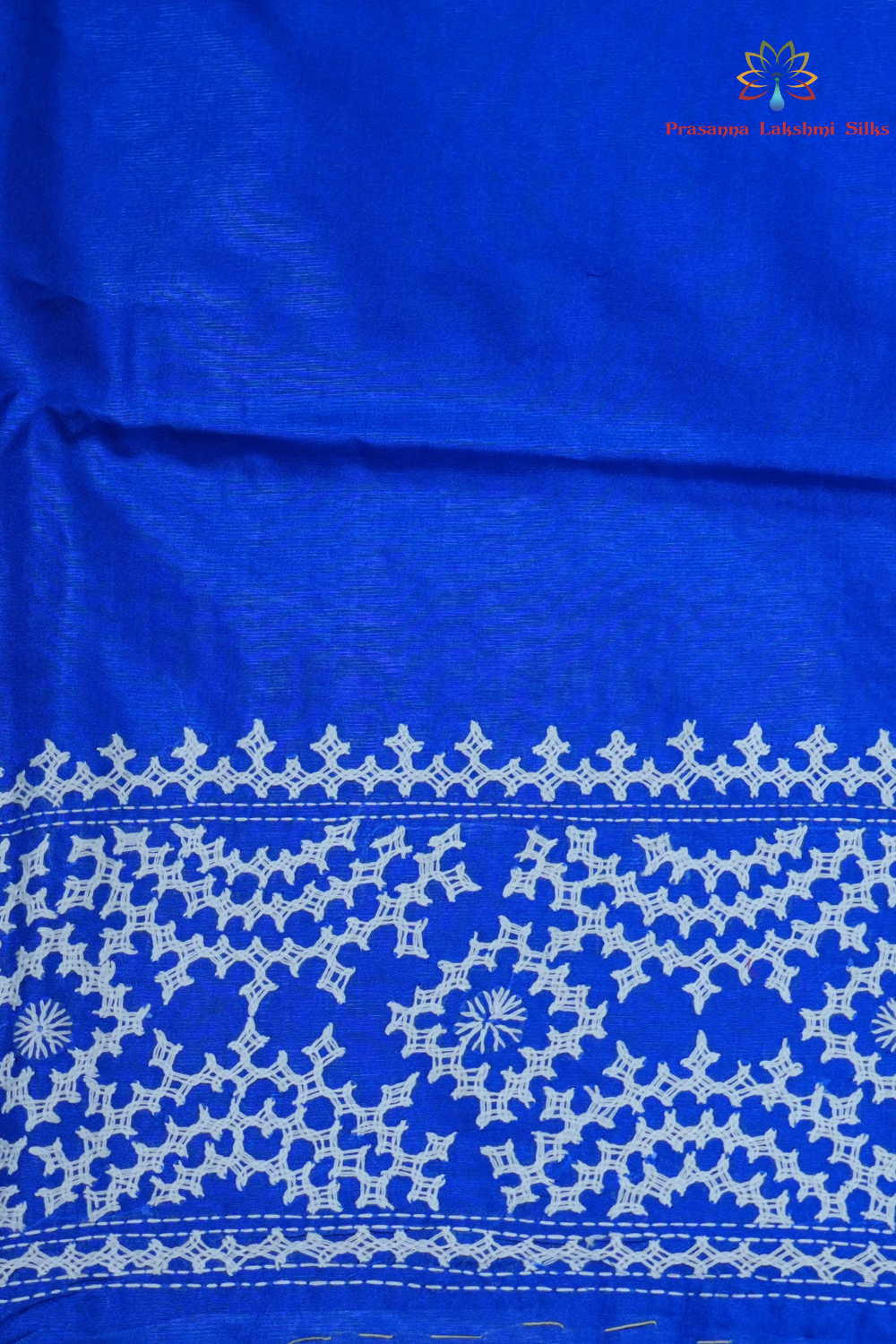 Elegant Semi Bangalore Silk Saree suitable for festive occasions with detailed Kutch embroidery.