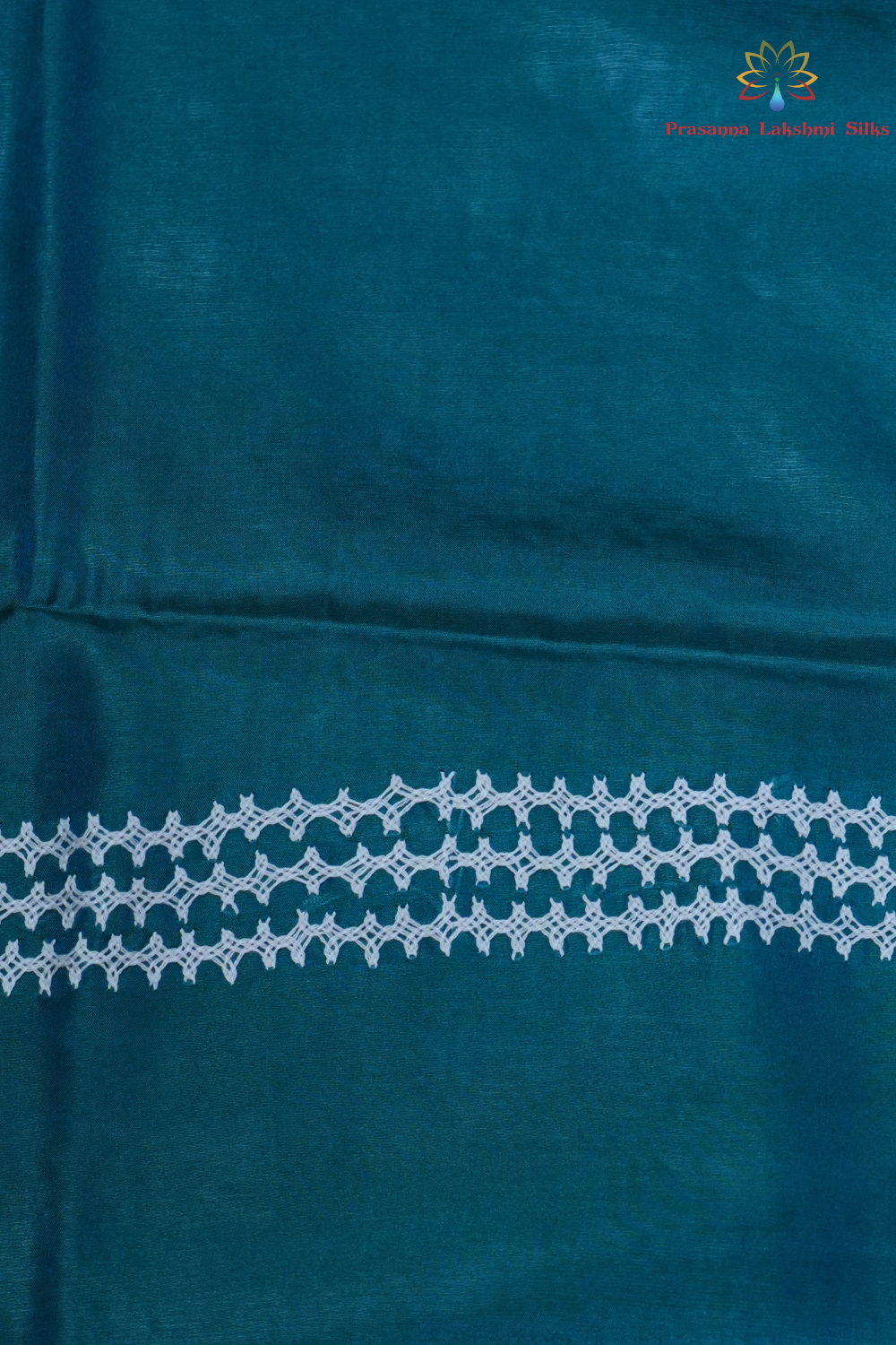 Elegant Semi Bangalore Silk Saree suitable for festive occasions with detailed Kutch embroidery.