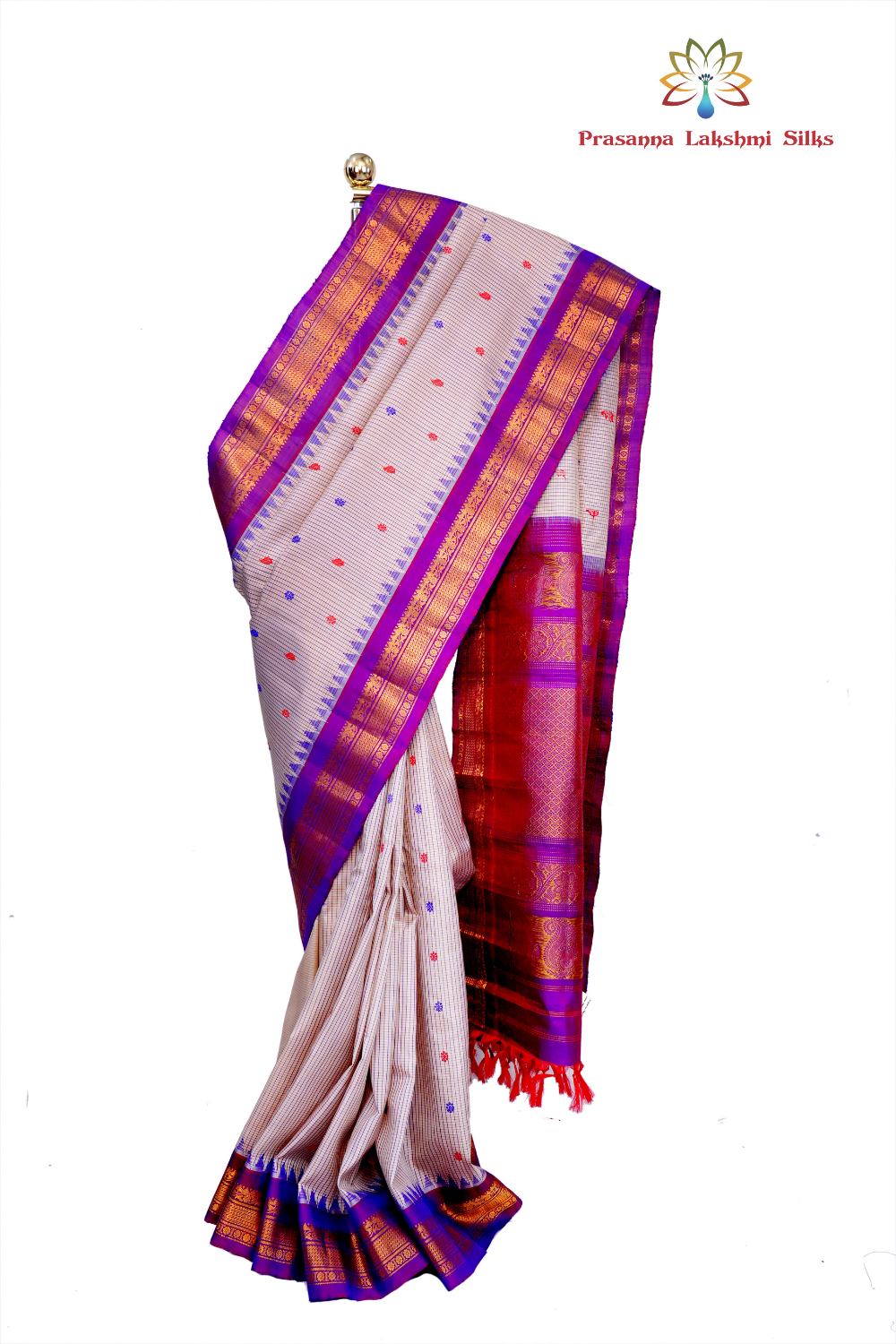 Handloom Gadwal pure silk saree with classic checks pattern and rich zari brocade pallu.
