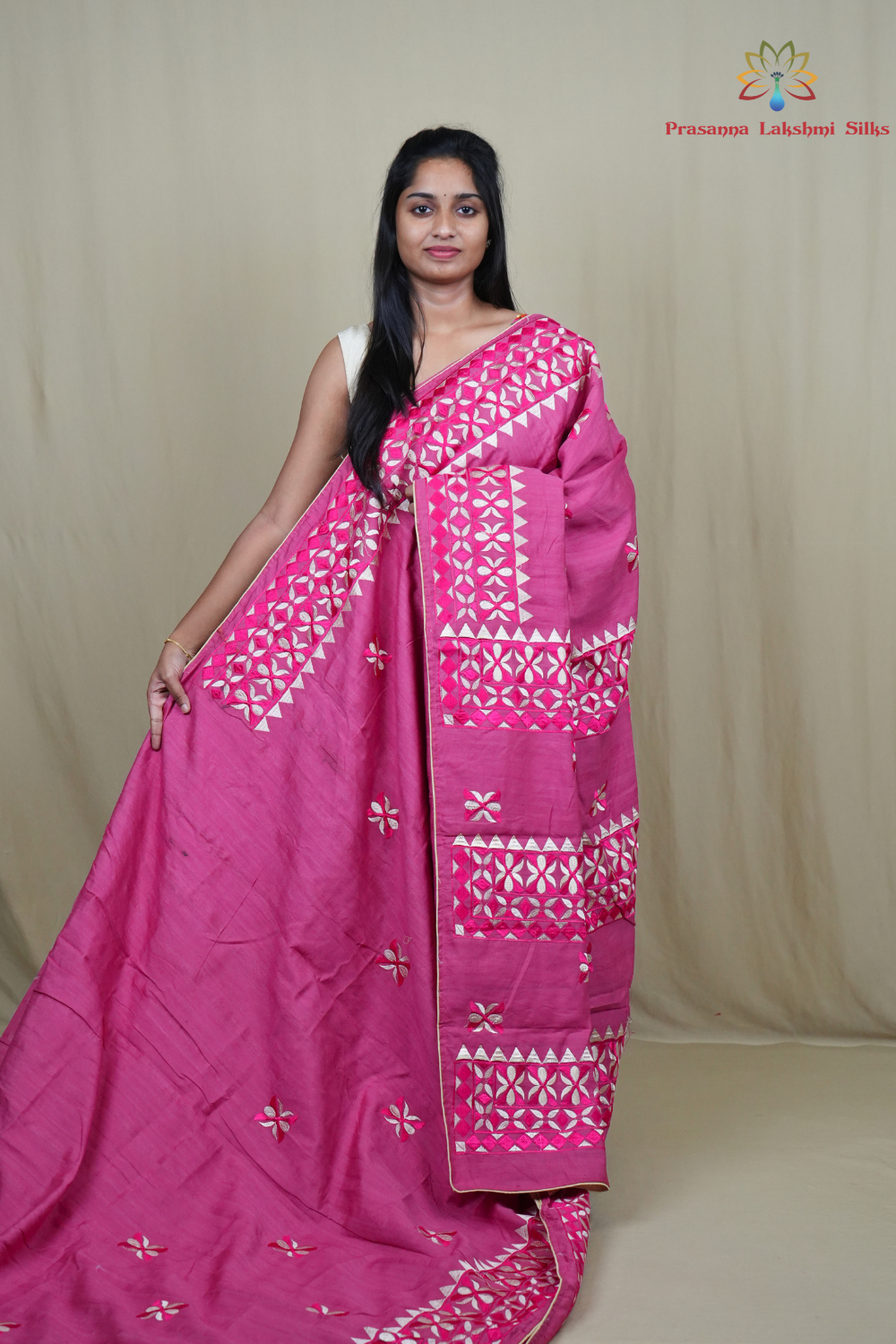 Semi Tussar silk saree with all-over thread embroidered motifs and beautiful borders.
