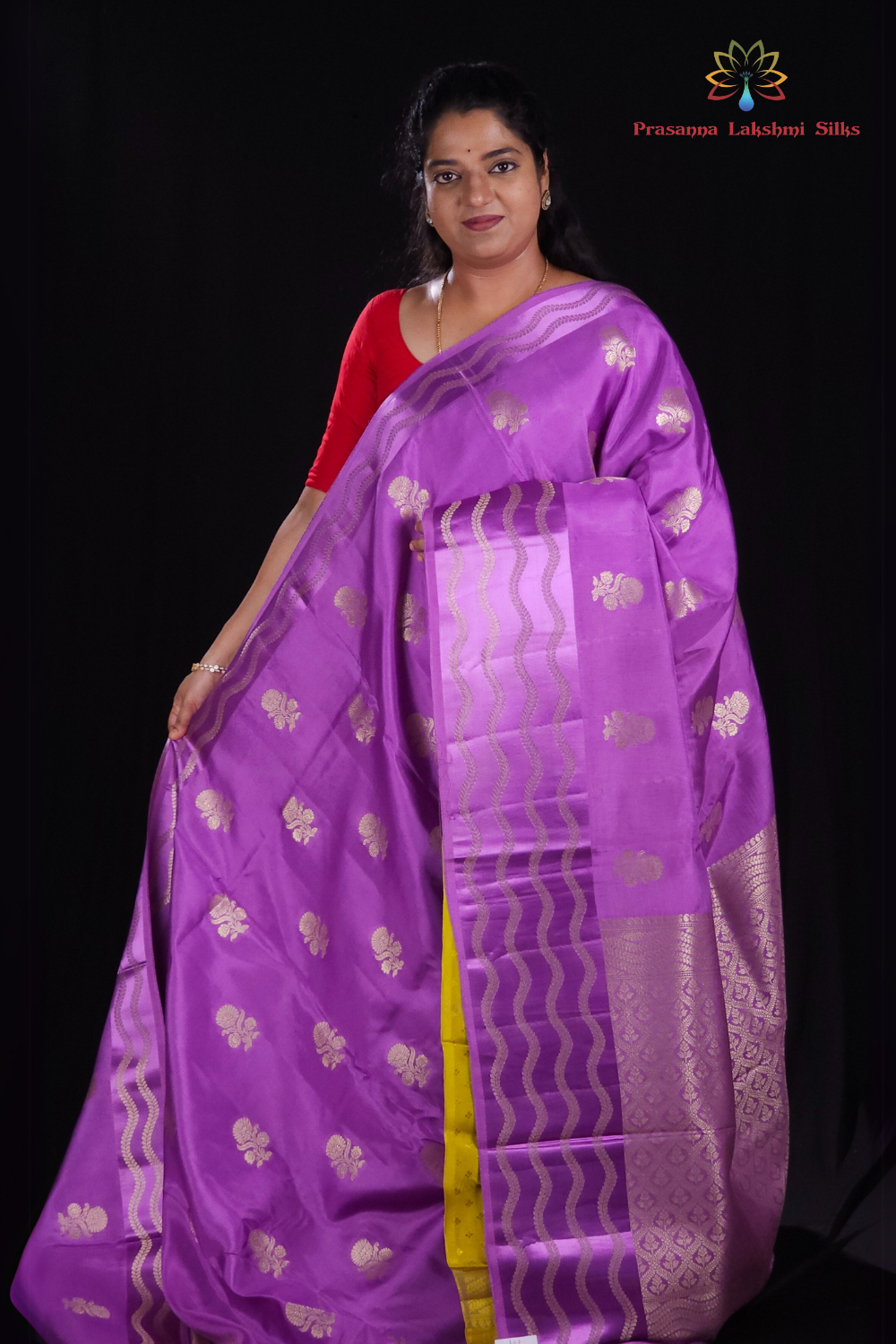 Lavender Banaras munga saree