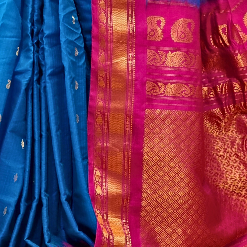 Elegant handloom Gadwal silk cotton saree suitable for weddings and grand celebrations.