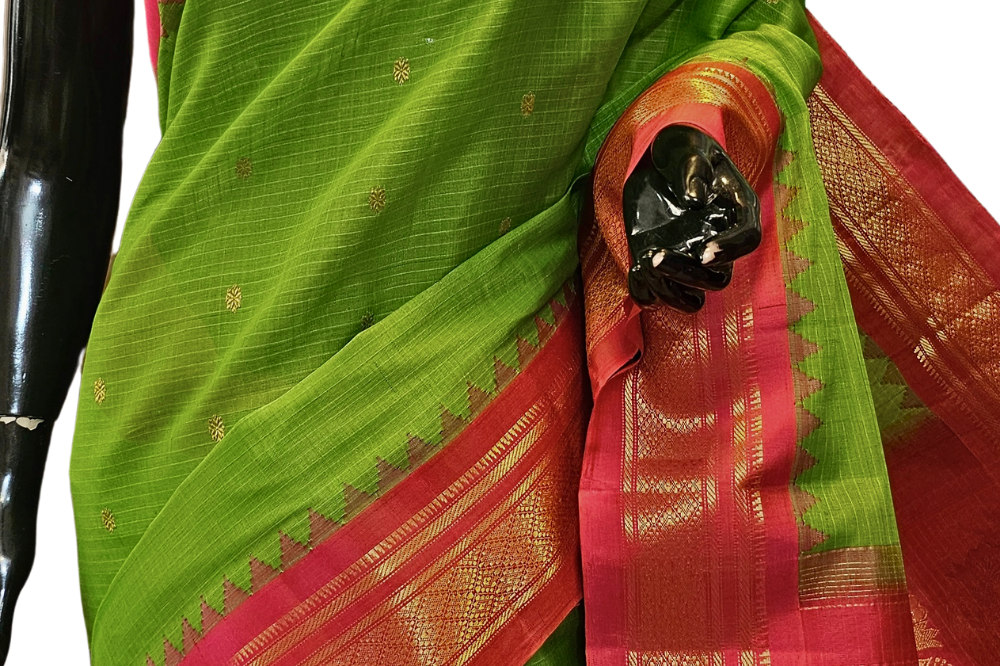 Traditional Gadwal SiCo saree featuring exquisite zari woven borders and blouse piece.
