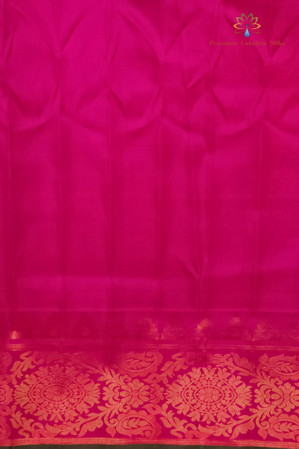 Elegant Telugu traditional Gadwal silk saree in deep purple with pink blouse piece

