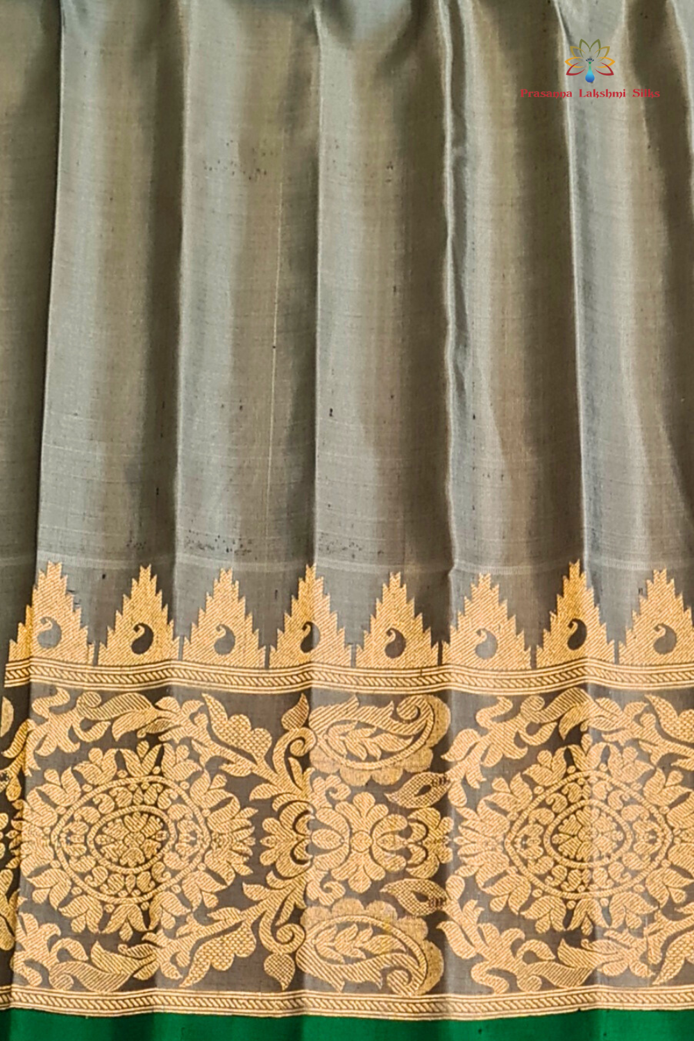 Elegant Telugu traditional Gadwal silk saree in navy blue with Elephant Grey blouse piece

