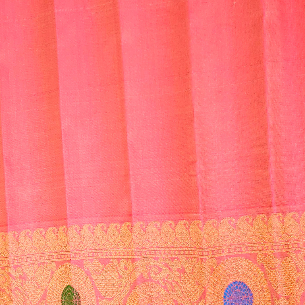 Elegant Telugu traditional Gadwal silk saree in cream with onion pink blouse piece

