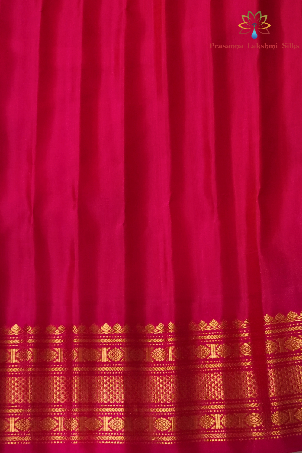 Elegant dual shade gold blue pure silk Gadwal saree from Prasanna Lakshmi Silks

