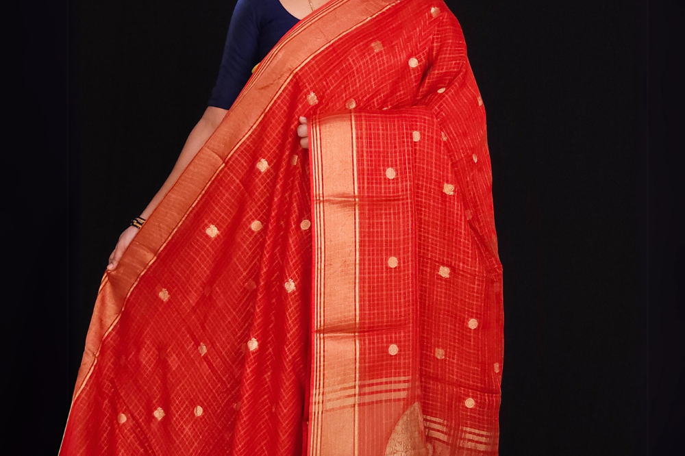 Maroon "Banaras silk saree with allover Checks and tissue pallu