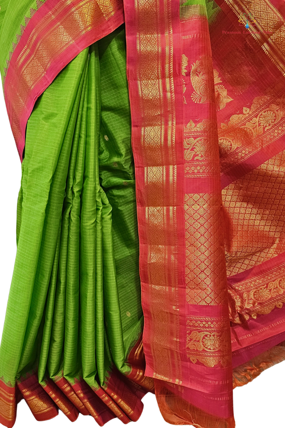 Elegant handloom Gadwal silk cotton saree suitable for weddings and grand celebrations.