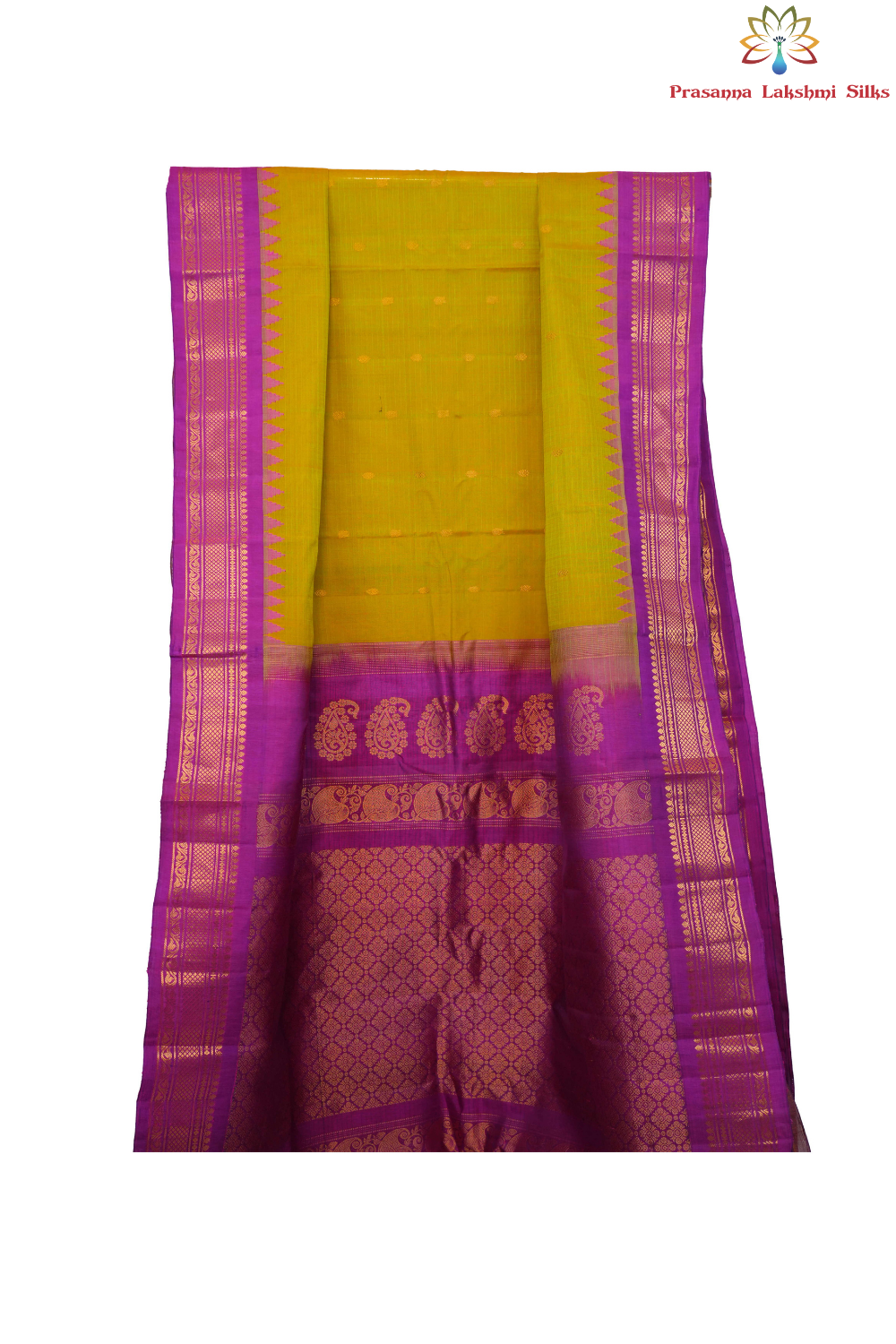 Elegant handloom Gadwal silk cotton saree suitable for weddings and grand celebrations.