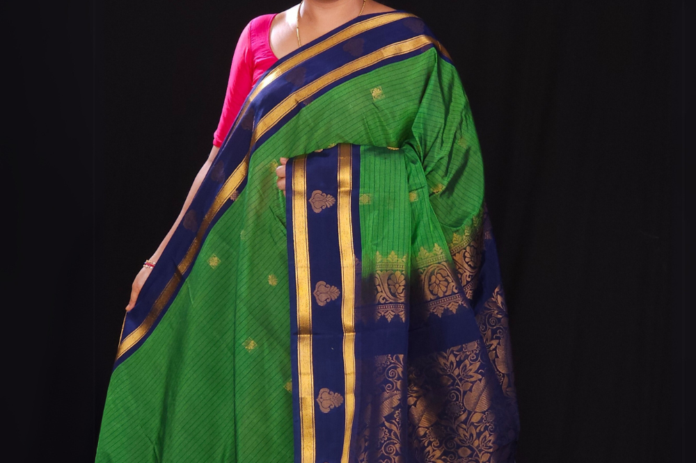 Green and navy blue semi gadwal saree for wedding and festivals 
