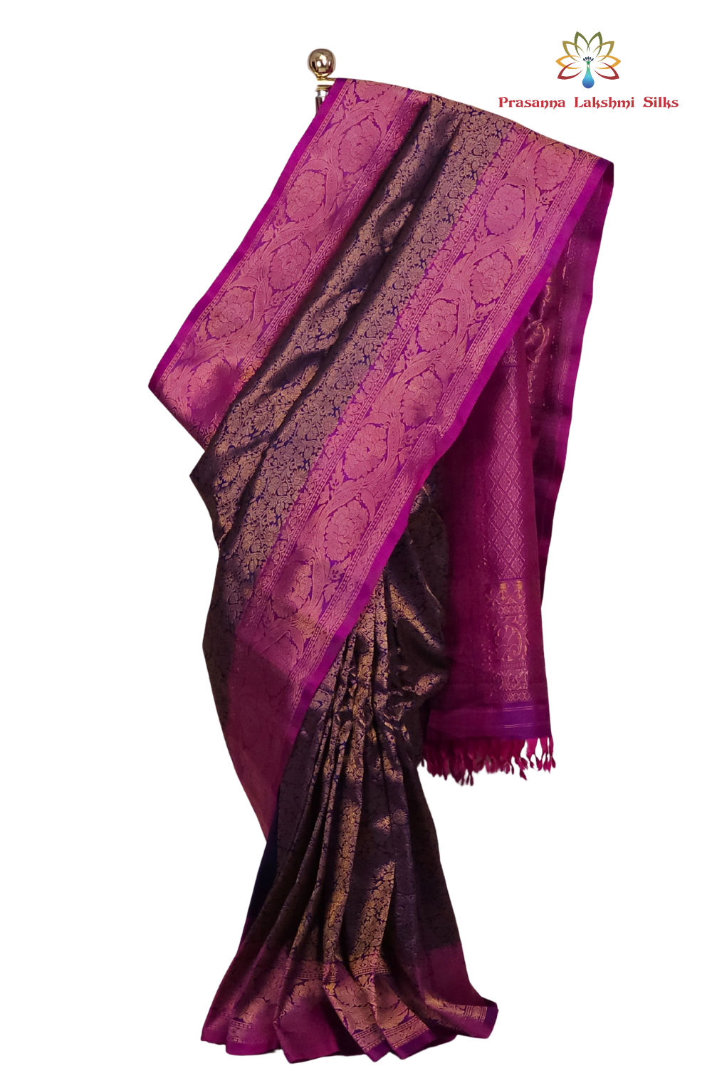 Navy Blue Gadwal Silk Saree with Brocade Pallu 