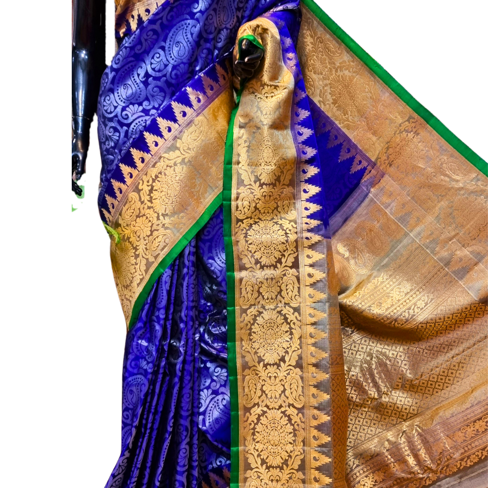 Navy Blue Gadwal Silk Saree with Brocade Pallu