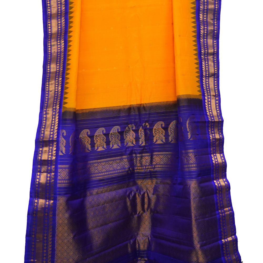 Elegant handloom Gadwal silk cotton saree suitable for weddings and grand celebrations.