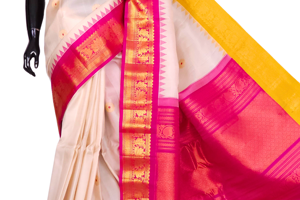 Handwoven Gadwal silk saree with contrast border and pallu