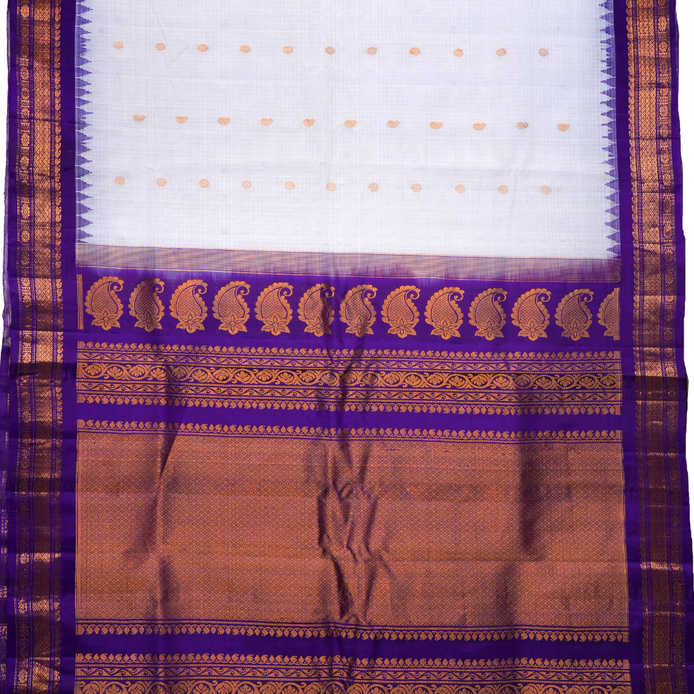 Elegant handloom Gadwal silk cotton saree suitable for weddings and grand celebrations.